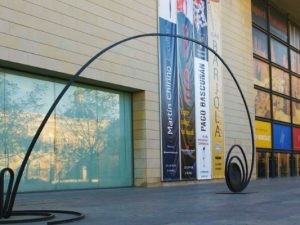 Музей современного искусства в Валенсии: на что рассчитывать?